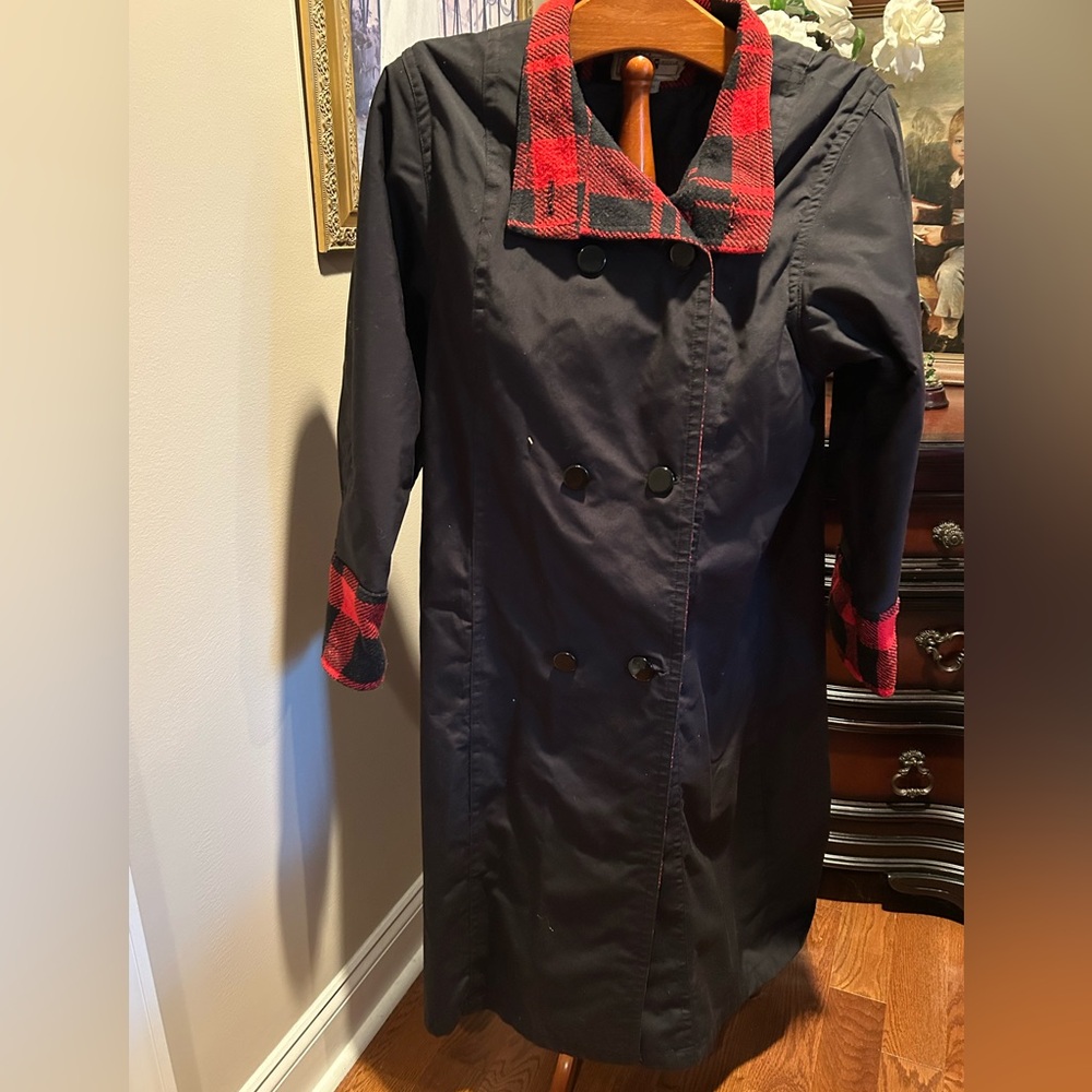 Vintage Capri Women's Black and Red Plaid Trim Trench Heavy Coat Sz M